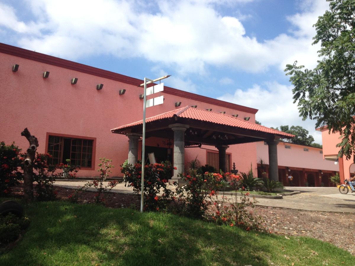 Hotel Hacienda Prom Misantla Buitenkant foto