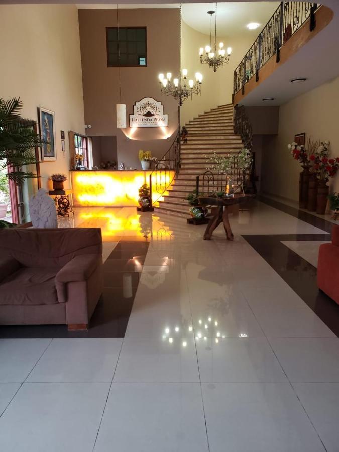 Hotel Hacienda Prom Misantla Buitenkant foto